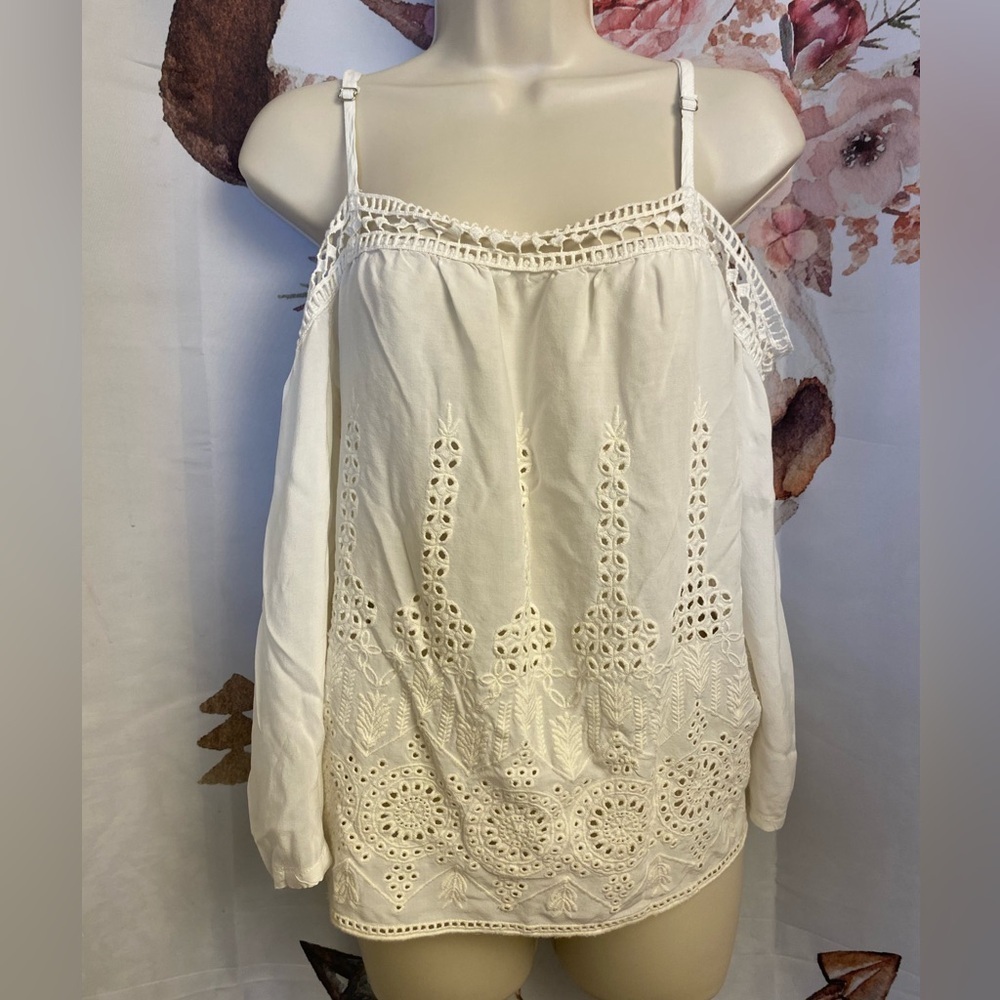 Elegant White small Women's Top​​​